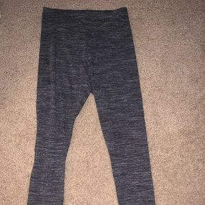 Grey looe fitted leggings
